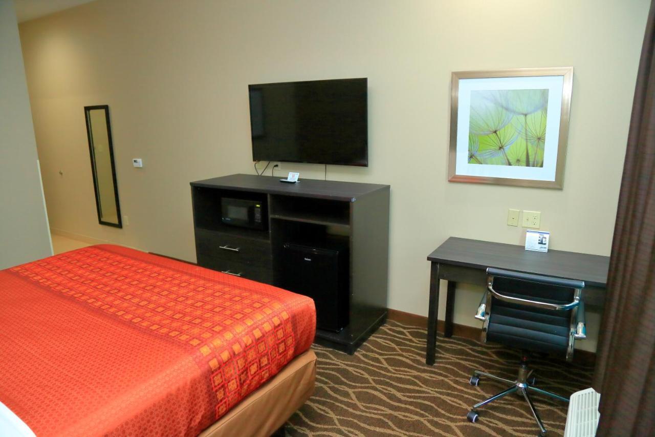 Americas Best Value Inn & Suites-Prairieville Экстерьер фото