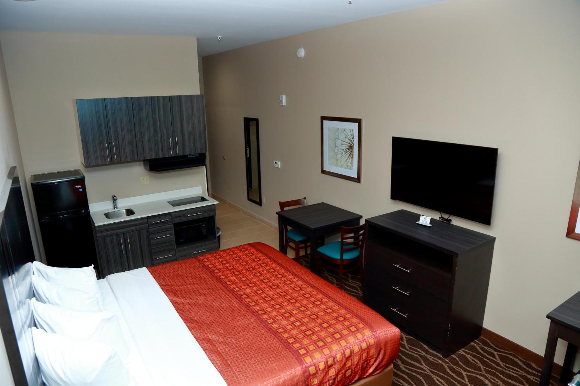 Americas Best Value Inn & Suites-Prairieville Экстерьер фото
