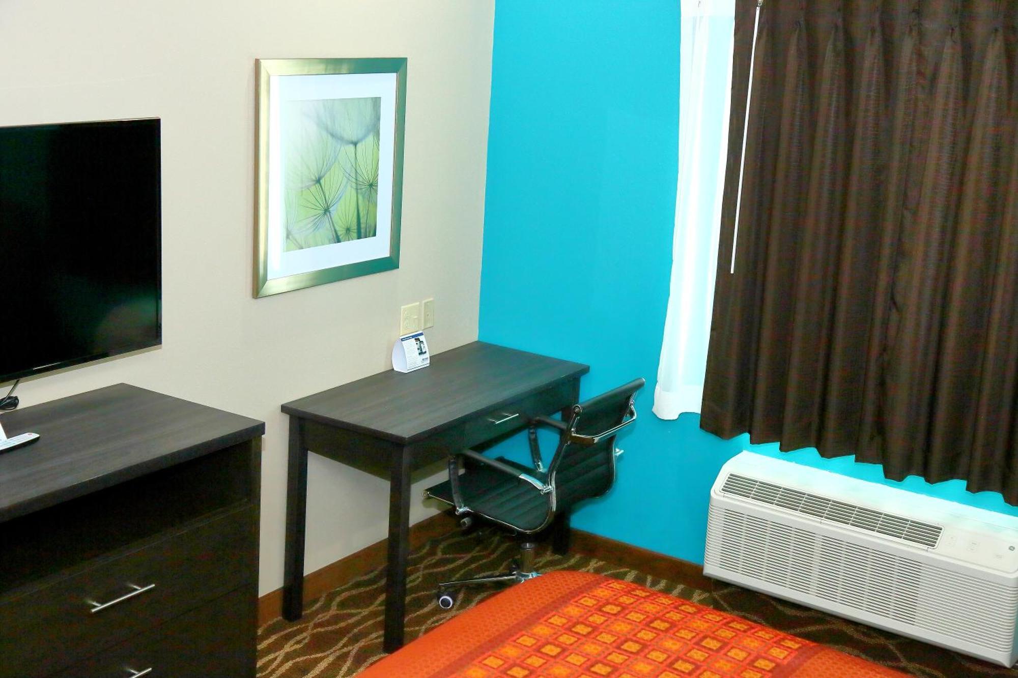 Americas Best Value Inn & Suites-Prairieville Экстерьер фото