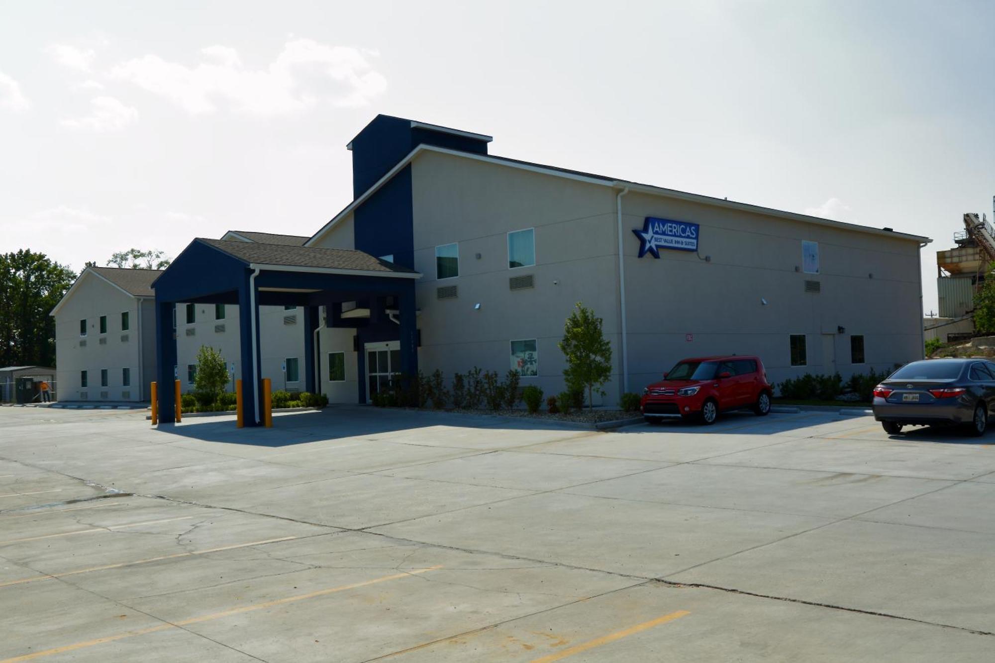 Americas Best Value Inn & Suites-Prairieville Экстерьер фото